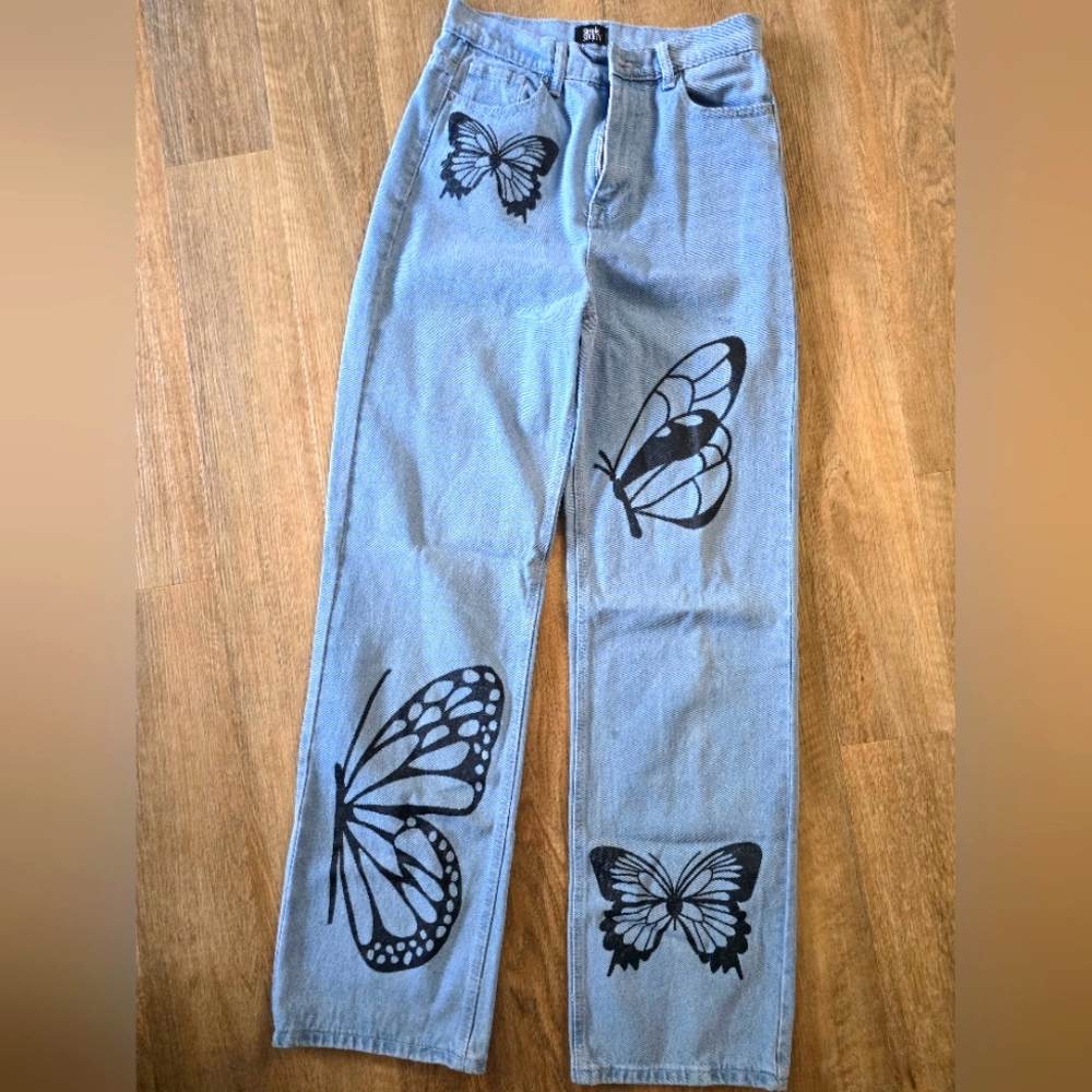 Simple society jeans with butterflies